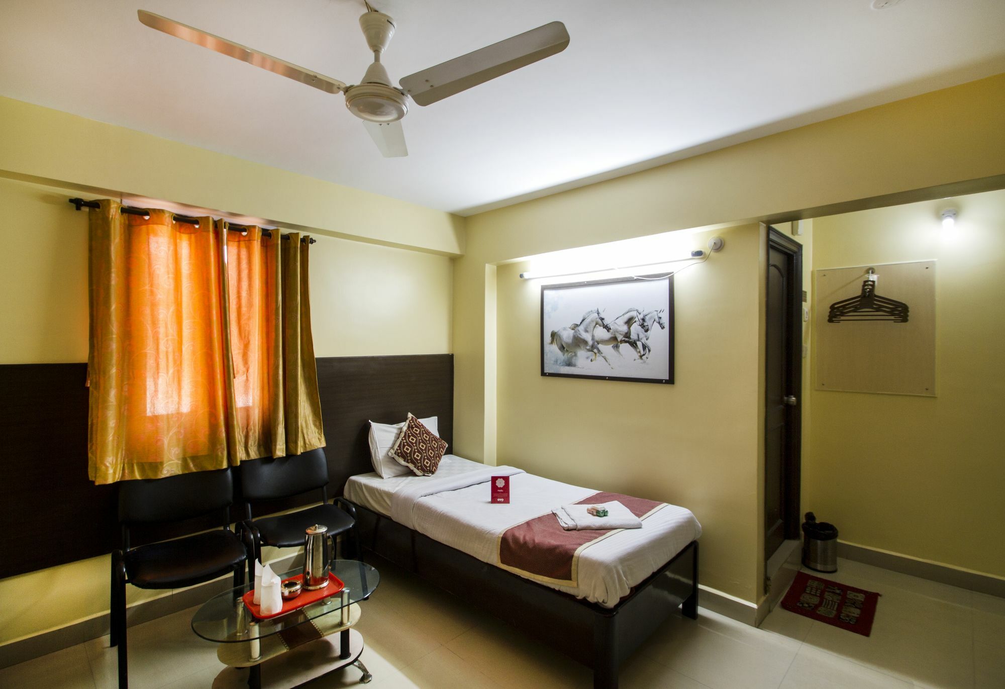 Oyo 2840 Kanha Grand Hyderabad Exterior foto